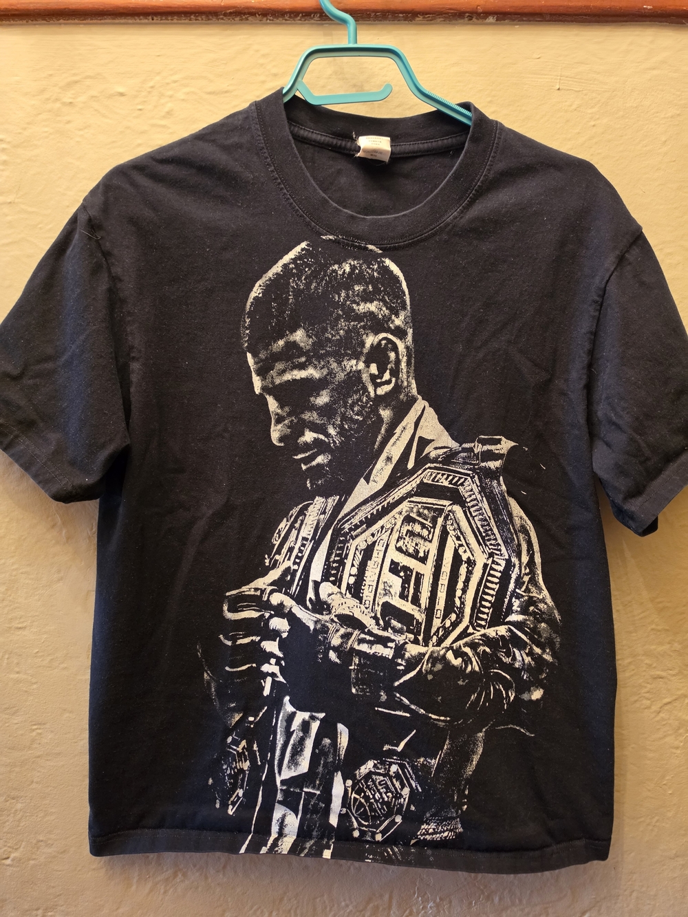 Ilia Topuria UFC Champion MMA Fighter Belt Black Graphic T-Shirt M/ L